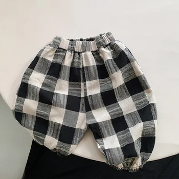 Весенне-осенние хлопчатобумажные брюки для мальчиков 2023 года, детская корейская версия девятицентовых клетчатых брюк