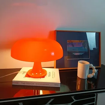 Итальянская дизайнерская светодиодная настольная лампа в виде гриба для прикроватной тумбочки в гостиничной спальне, украшения гостиной, современные минималистичные настольные лампы