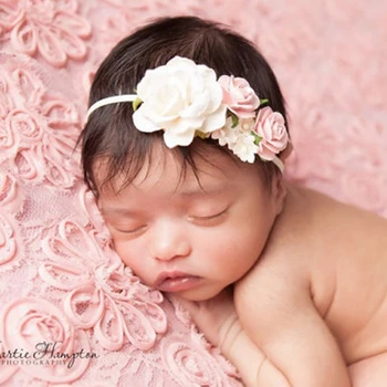 Модная повязка на голову для маленьких девочек из 1 шт. Эластичных розовых цветов с жемчугом Аксессуары для волос для новорожденных малышей Детские Головные уборы