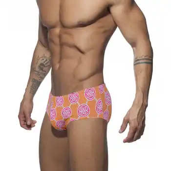 Новые мужские купальники с принтом, быстросохнущие спортивные короткие сексуальные шорты для плавания, плавки, пляжные шорты для плавания с низкой талией, плавательные штаны с привязью