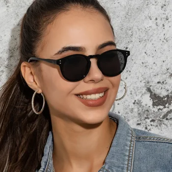 Новые ретро Солнцезащитные очки в маленькой оправе Star Для мужчин и женщин в Европе и Соединенных Штатах Street Shot Rice Nail Солнцезащитные очки Тренд